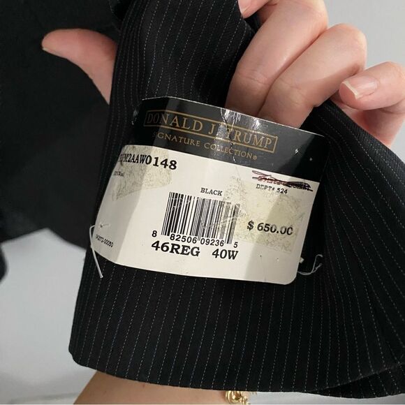 Donald J Trump Men’s Pin Striped Wool Suit Jacket Only - Picture 3 of 6